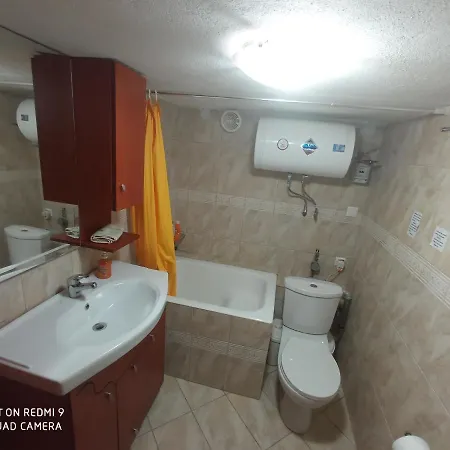 Maria Lux Apartment