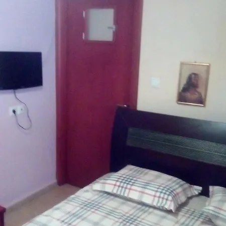 Maria Lux Apartment